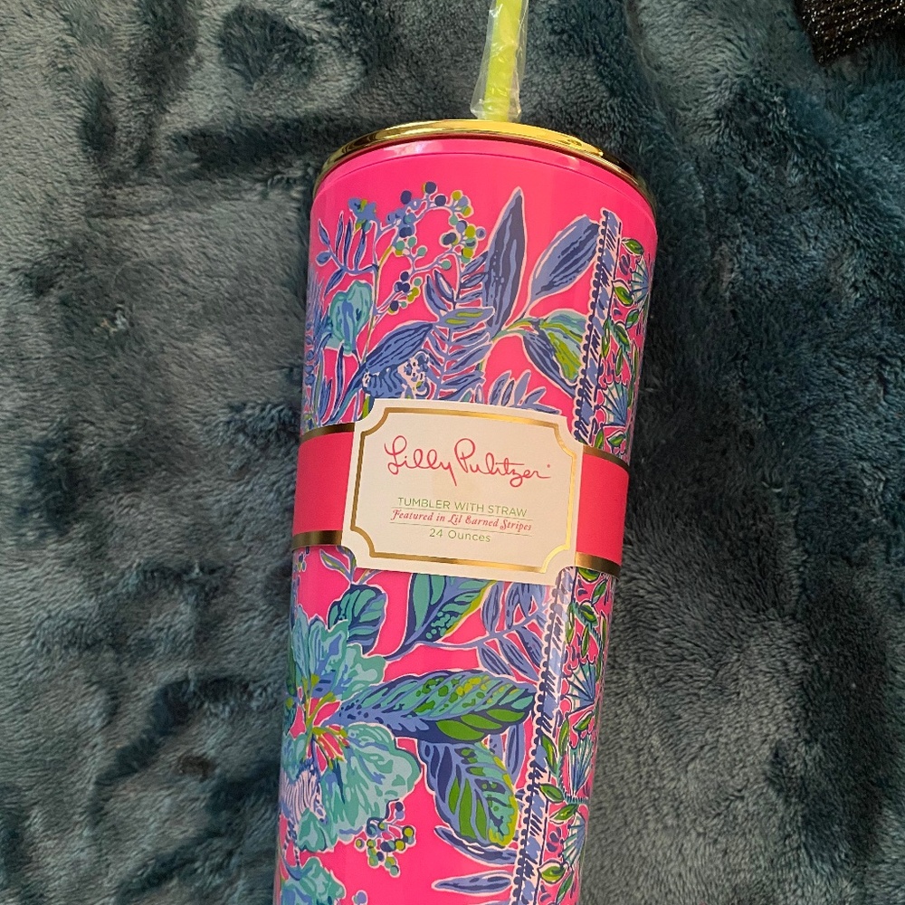 Lilly Pulitzer tumbler cup with lid and straw
